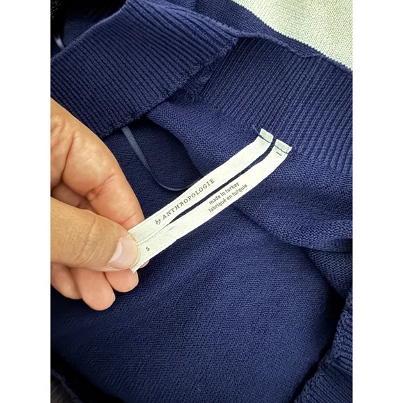 Sold - Picture 1 of 8